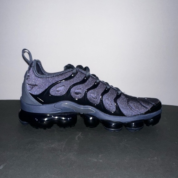Nike AirVapor Max Plus Blue